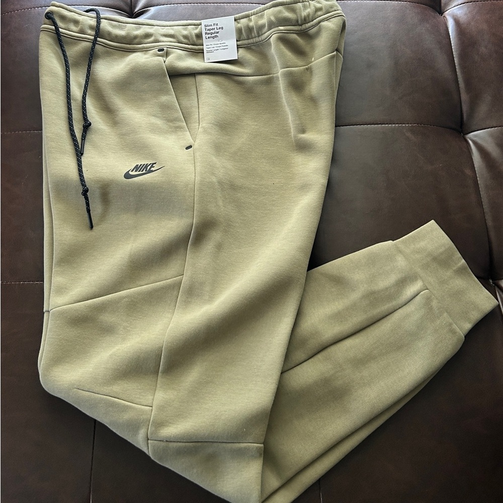 Nike Tech fleece Jogger Pants